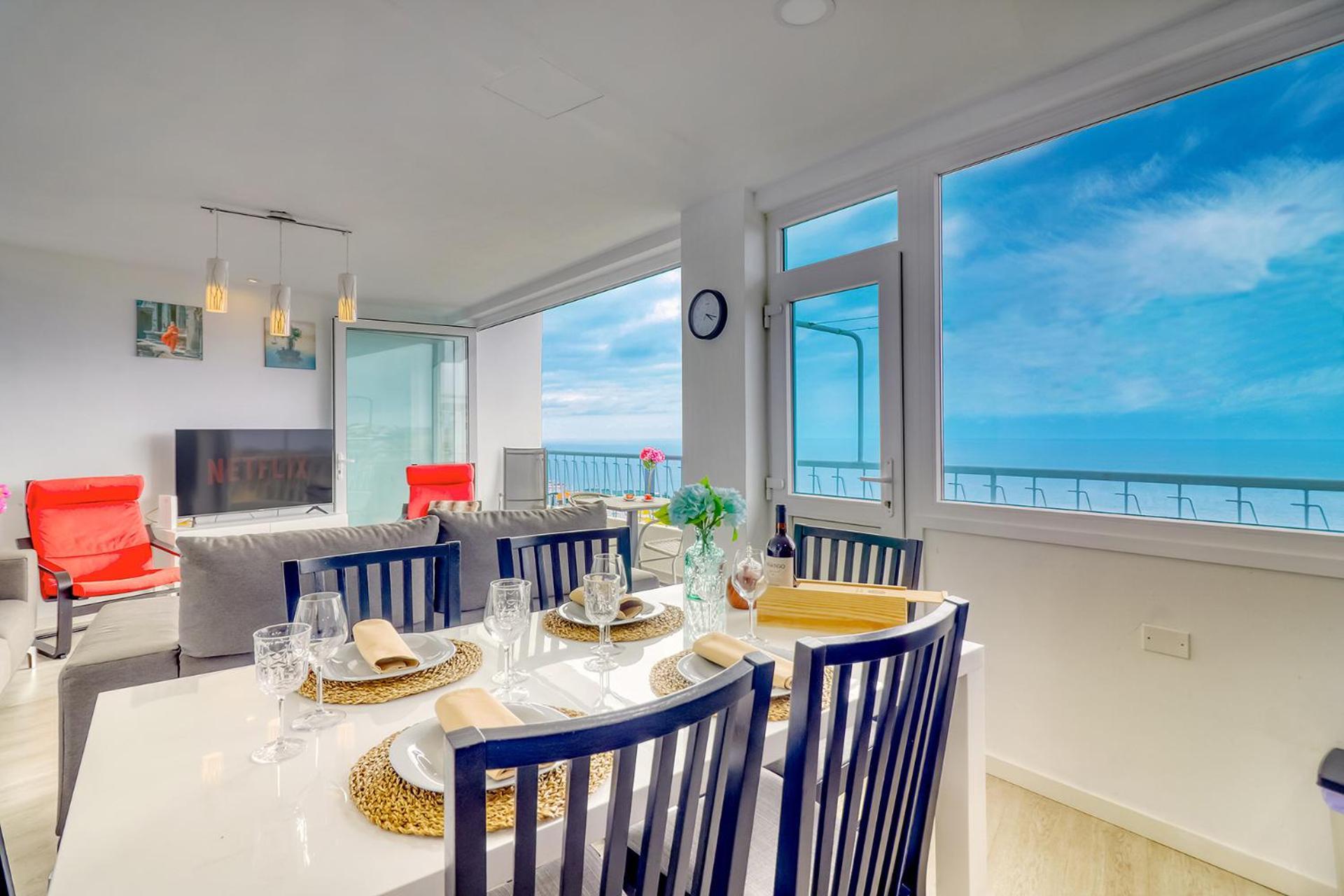 Central Modern Apartment With Private Parking & Ocean View & Coffee Corner 伊科德·德·洛斯·维诺斯 外观 照片